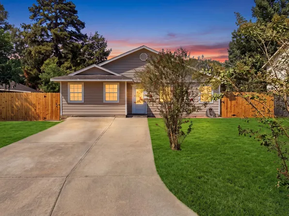 5823 Alpine Hts, Porter, TX 77365