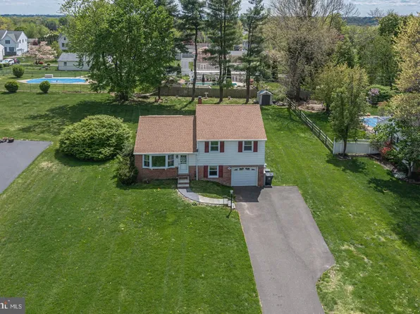 62 Highland Dr, Richboro, PA 18954