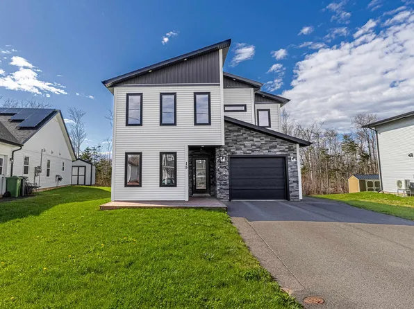 15 Balderston Ct, Stratford, PE C1B 4H1