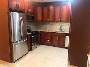28-15 47th St #2, Astoria, NY 11103