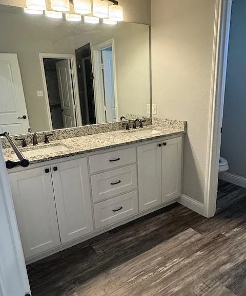116 Lampassas Dr — Photo 9