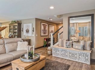 7047 Sagebrush Way, Fontana, CA 92336