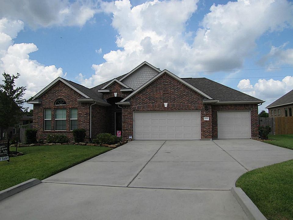 2nd image of 22215 Pine Tree Dr