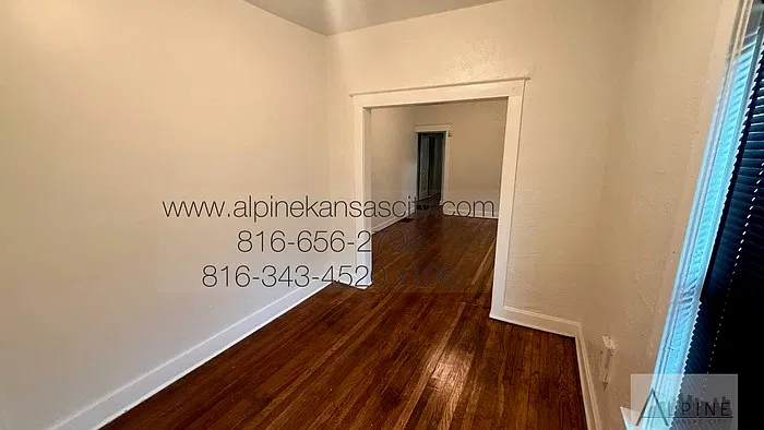 2 bed, 1.0 bath, 850 sqft, $1,100 — Photo 2