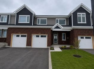 690 Expansion Rd, Ottawa, ON K2J 7G4