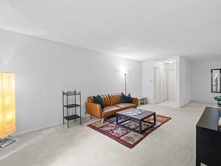 2601 Bellefontaine St #C116 — Photo 14