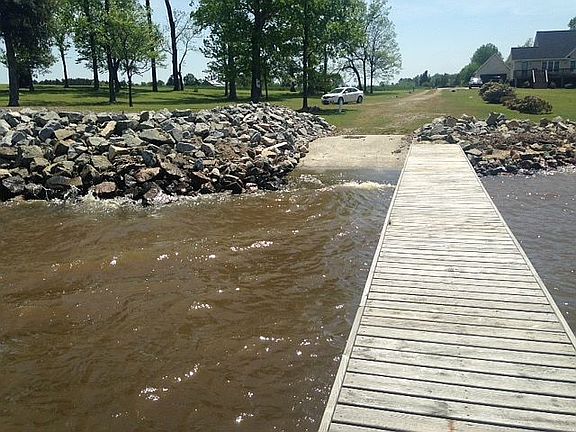 Neighborhood boat ramp