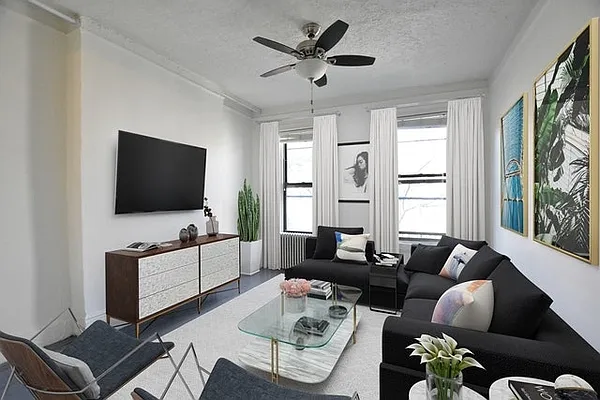 Rented by Bold New York | media 7
