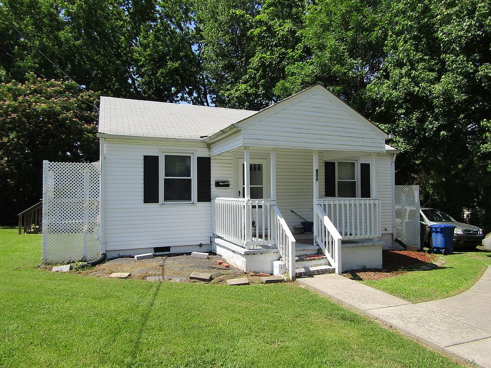 1st image of 909 James Dr