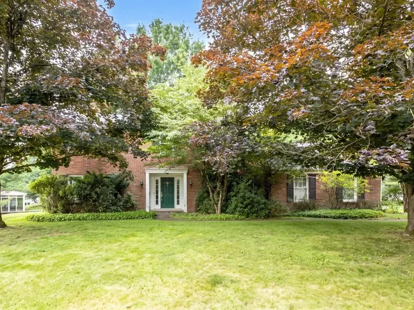 2545 Glenwood Dr, Wexford, PA 15090