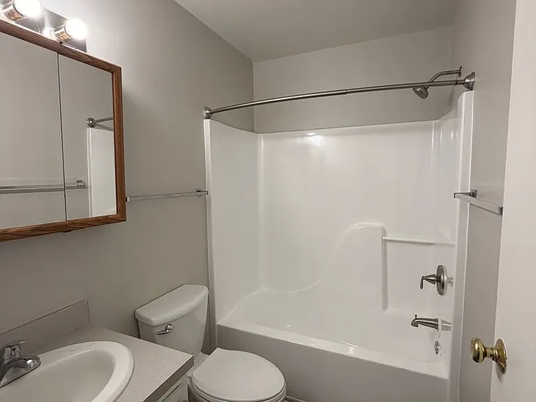 Jefferson Crossing Townhomes — Photo 39