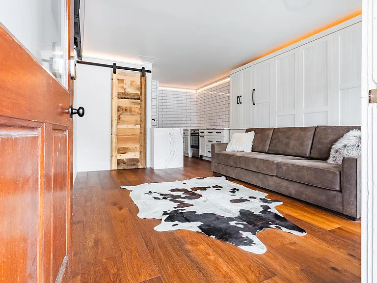 900 E Hopkins Ave #2 — Photo 3