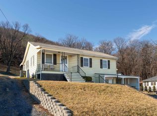 906 Alta St, Staunton, VA 24401
