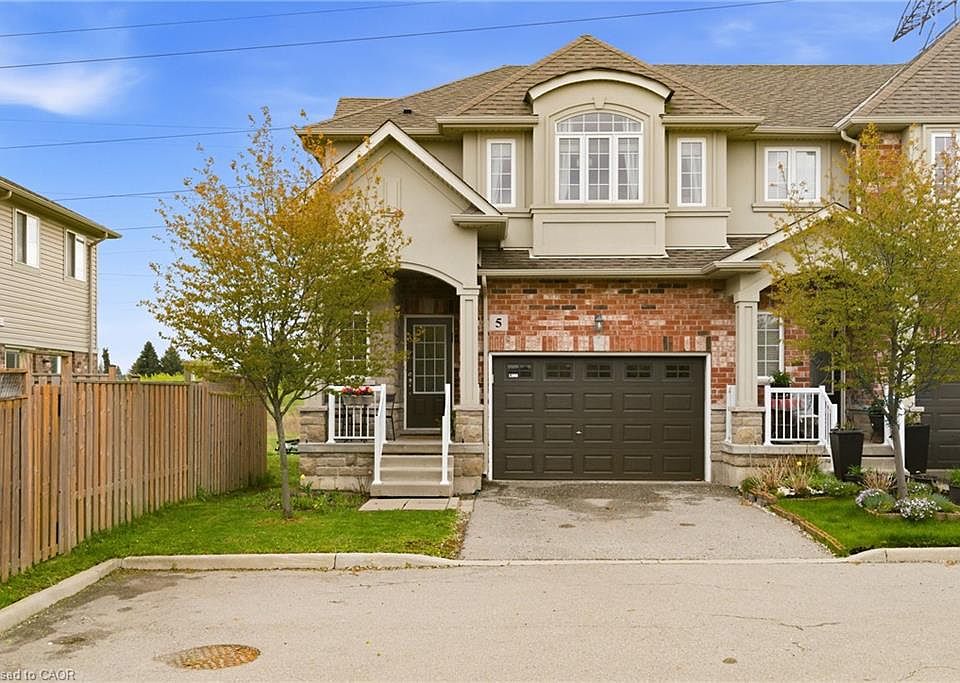 1st image of 73 Medici Ln #5