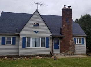 6030 Davison Rd, Burton, MI 48509