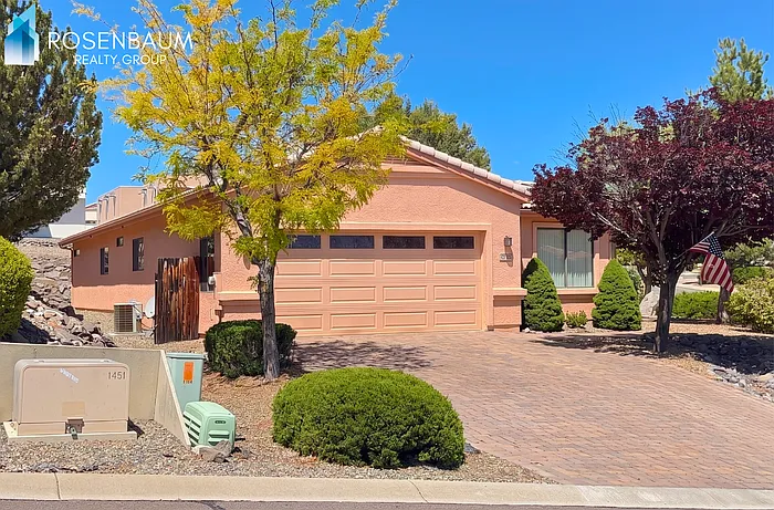 1798 Boardwalk Ave — Photo 2