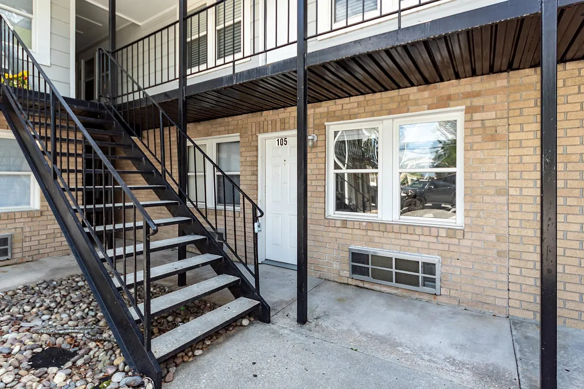 2107 Rondo Street Apt 105 — Photo 4