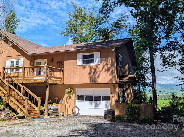 64 Cherry Ridge Rd, Pisgah Forest, NC 28768