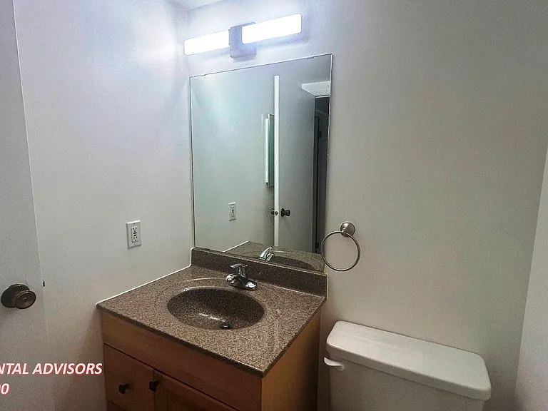 10732 86th Ave NW #103 — Photo 21