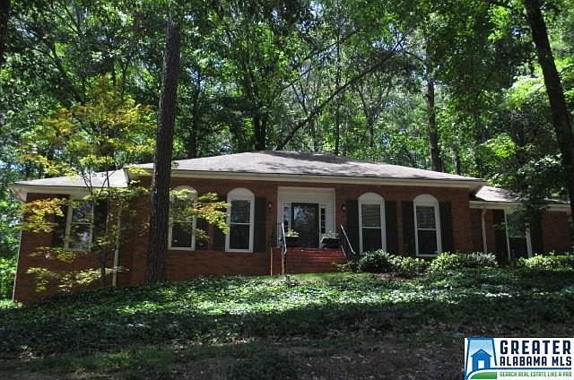 1st image of 716 Riverchase Pkwy W