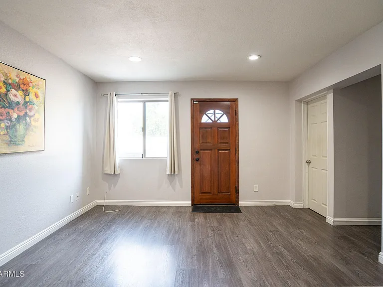 3844 W Lupine Ave — Photo 21