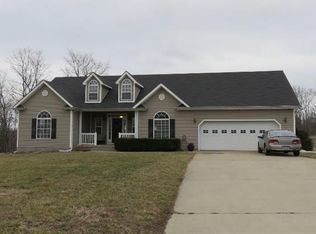 225 Woodridge Dr, Lancaster, KY 40444