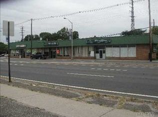 132 Sunrise Hwy, Freeport, NY 11520