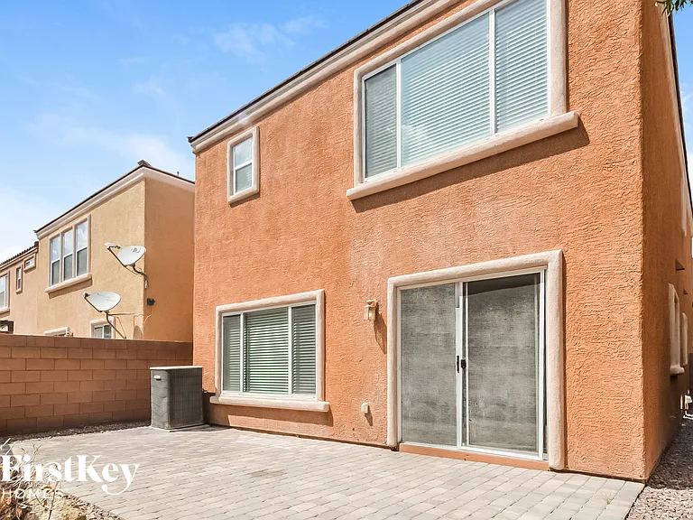 7955 Capistrano Valley Ave — Photo 15
