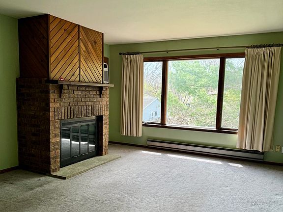 2nd image of 606 Vilas St #608
