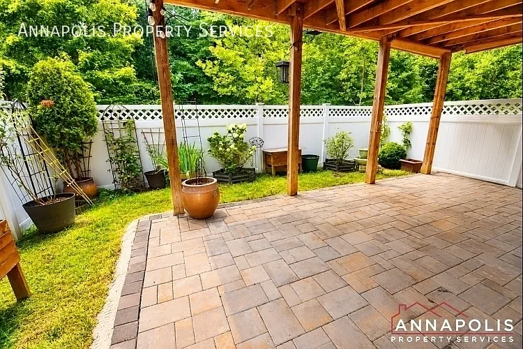 717 Millhouse Dr — Photo 29