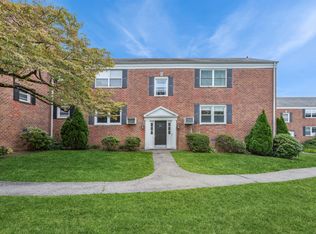 84 Strawberry Hill Ave APT 1, Stamford, CT