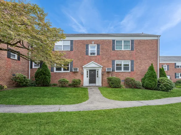 84 Strawberry Hill Avenue #1, Stamford, CT 06902