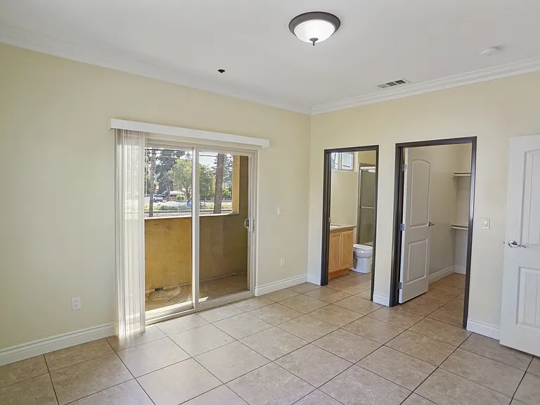 12713 San Fernando Rd #107 — Photo 3