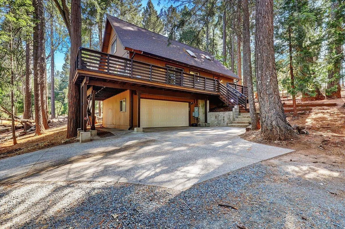 12981 Summit Ridge Dr photo 1