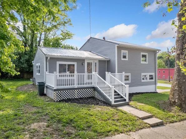 202 Church St, Mount Orab, OH 45154