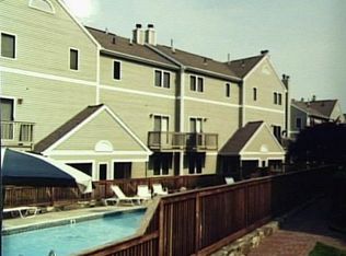 69 Glenrock Rd UNIT 69, Norwalk, CT 06850