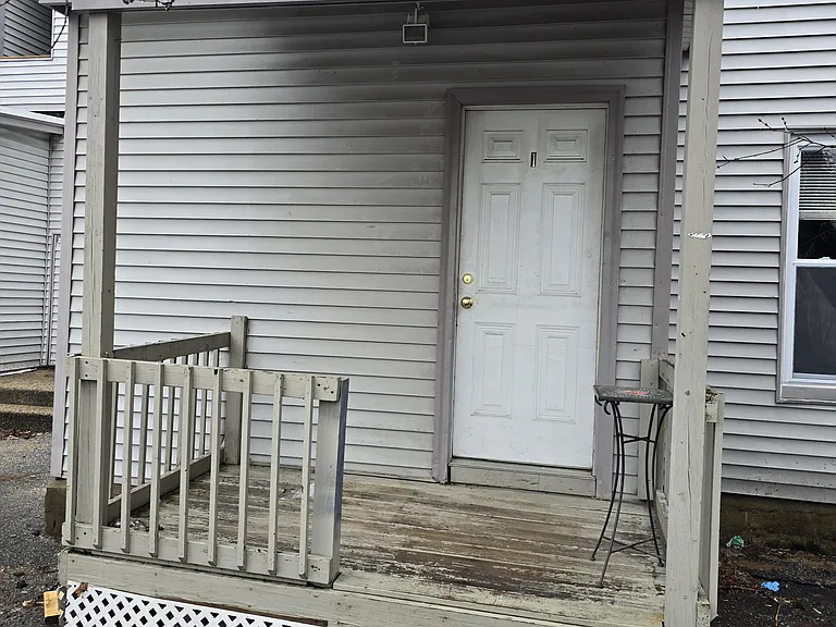 315 Cedar St #1 — Photo 1