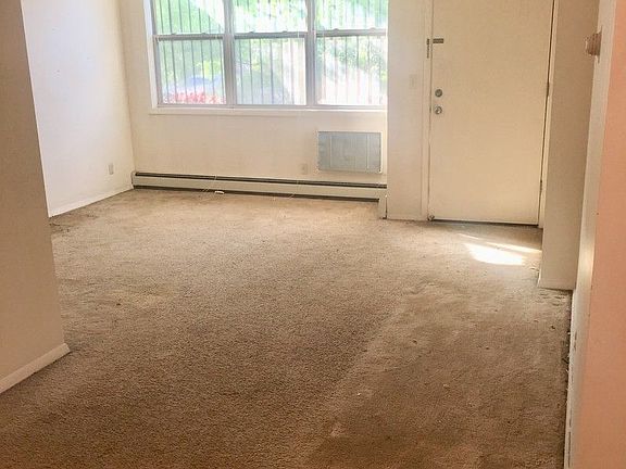 2nd image of 581 Vandalia Ave #1