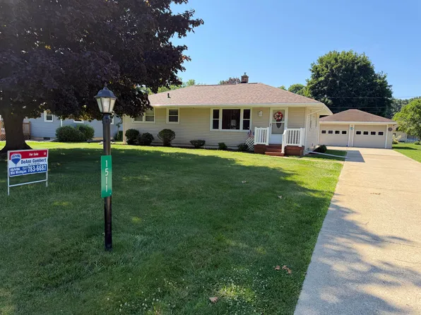 1511 Kensington Dr, Jackson, MI 49203