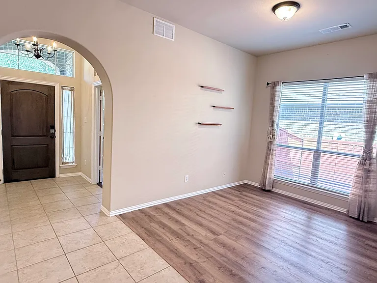 2612 Patriot Dr — Photo 7