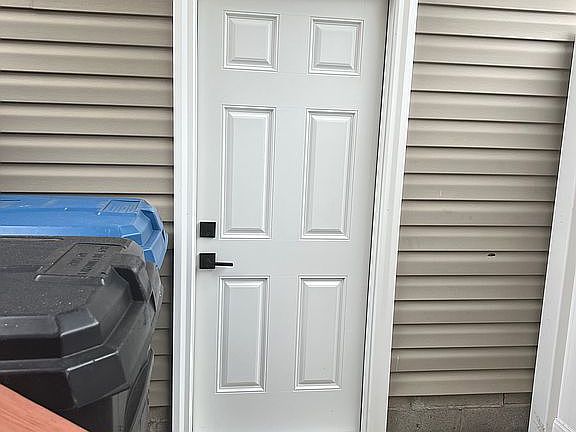 5th image of 872 Los Colonis Dr