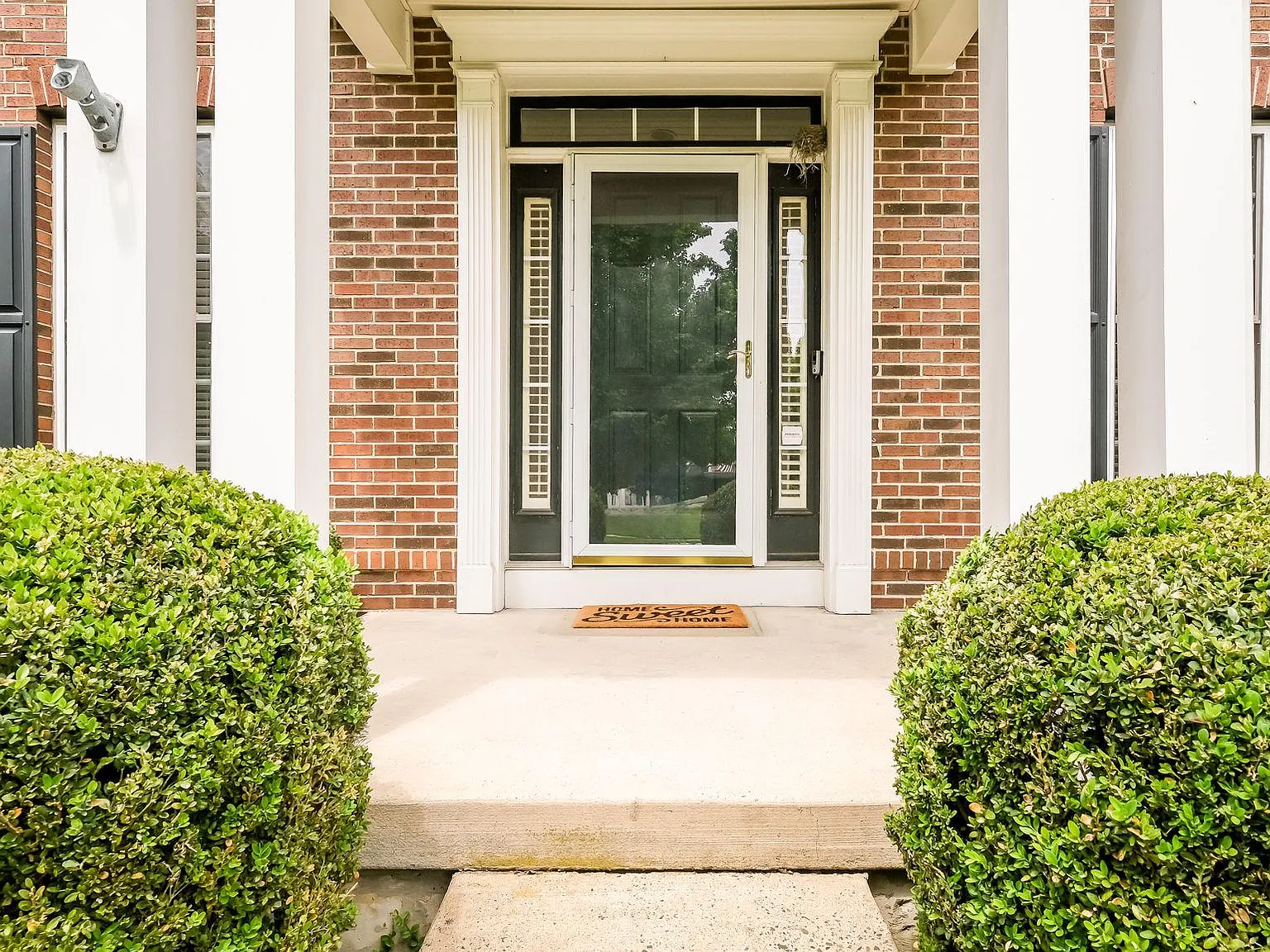 5 bed, 4.5 bath, 2806 sqft, $6,500 — Photo 4