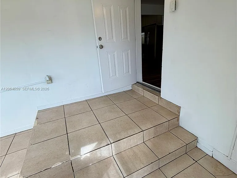 1200 NW 37th Ave #2 — Photo 16