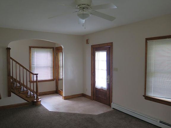 Large living room - newer carpet throughout
