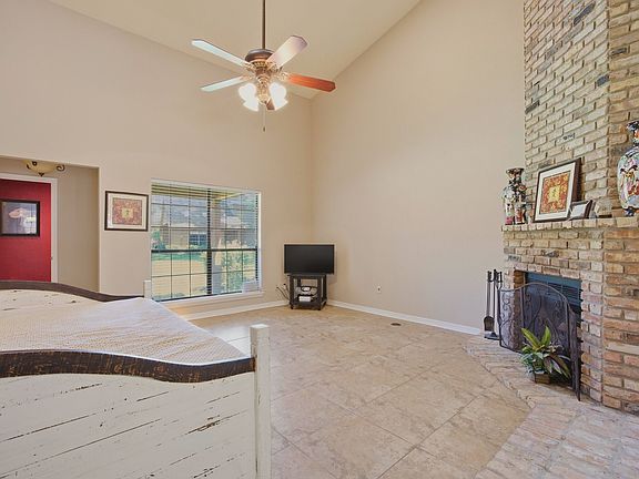 3rd image of 3432 Stonebrook Pl