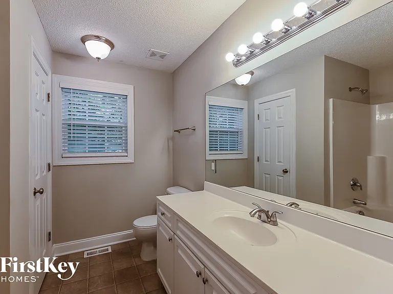 101 Ayden Dr — Photo 8