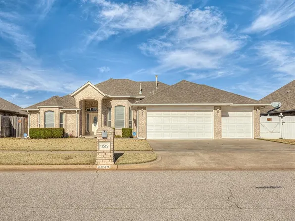 11519 NW 5th St, Yukon, OK 73099