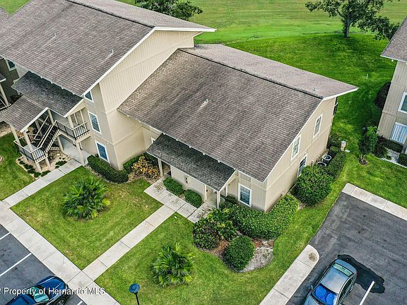 3rd image of 18439 SE Wood Haven Ln
