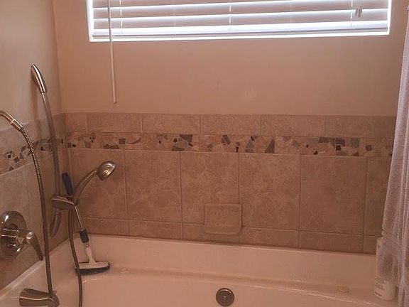5th image of 1020 Cathedral Dr