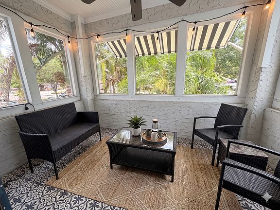 5th image of 1308 Desoto Ave #5